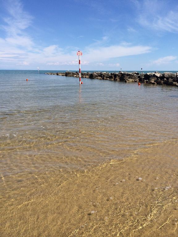 Hotel Smeraldo Lignano Sabbiadoro Kültér fotó