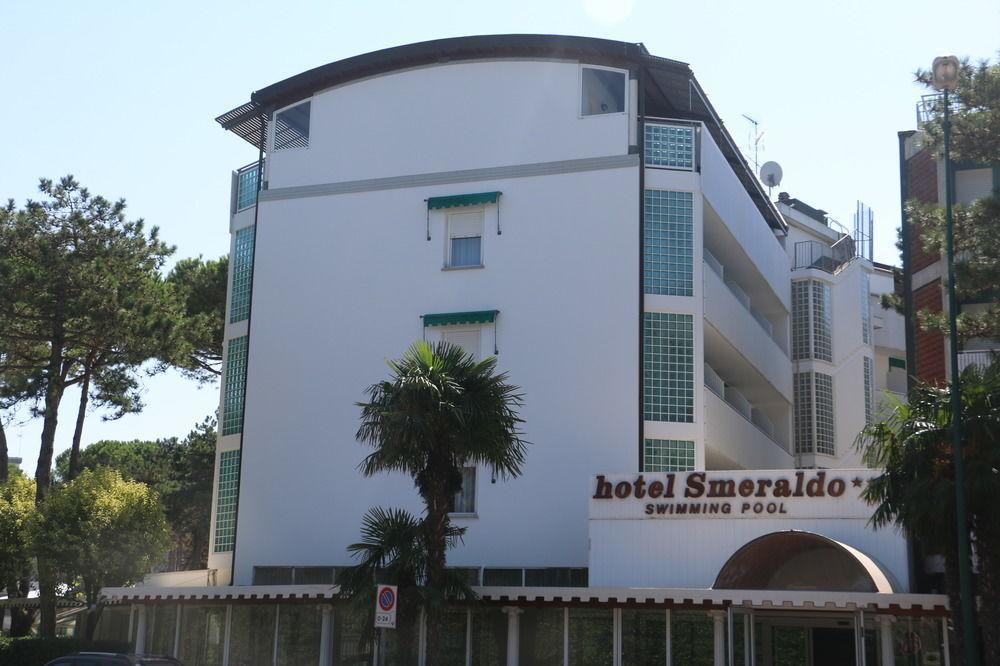 Hotel Smeraldo Lignano Sabbiadoro Kültér fotó